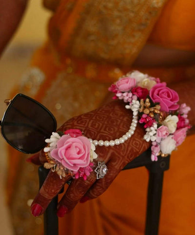 LAMANSH Necklace ,Earring, Maangtika & Bracelet Set Pink-Yellow-Red / Free Size / Bridal Look Lamansh® 🌺🌻🌹🌷 Floral Jewellery Set