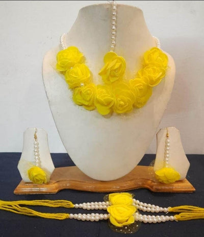 Lamansh Necklace, Earring, Maangtika & Bracelet Set Yellow / Free size / Bridal Style Lamansh Bridal Yellow Floral Jewellery Set for haldi / Floral set