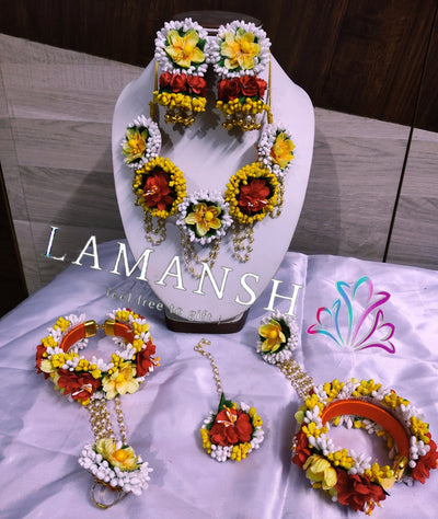Lamansh Necklace, Earring, Maangtika & Hathphool 1 Necklace , 2 Earrings , 1 Maangtika & 2 Hathphool / Multicolor LAMANSH® Bridal Floral 🌺 Jewellery with Hathphool set