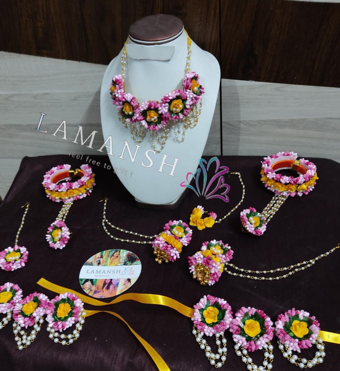 Lamansh Necklace, Earring, Maangtika , Nosering & Bracelet Set Yellow - Pink / Free size / Haldi LAMANSH® 🌺🌻🌷 Flower Jewellery Set with Nose ring & Anklets