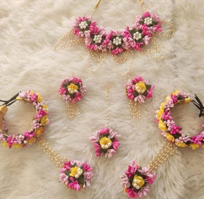 Lamansh Necklace, Earrings, Maangtika & Bracelet set 1 Necklace, 2 Earrings ,1 Maangtika & 2 Bracelet set / Pink Yellow LAMANSH® Handmade Flower Jewellery Set For Women & Girls / Haldi Set