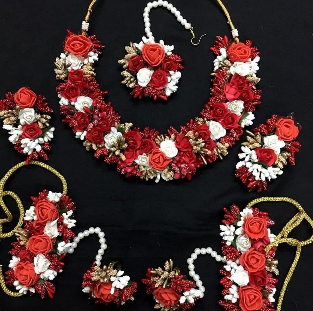 Red Flower jewellery set with necklace