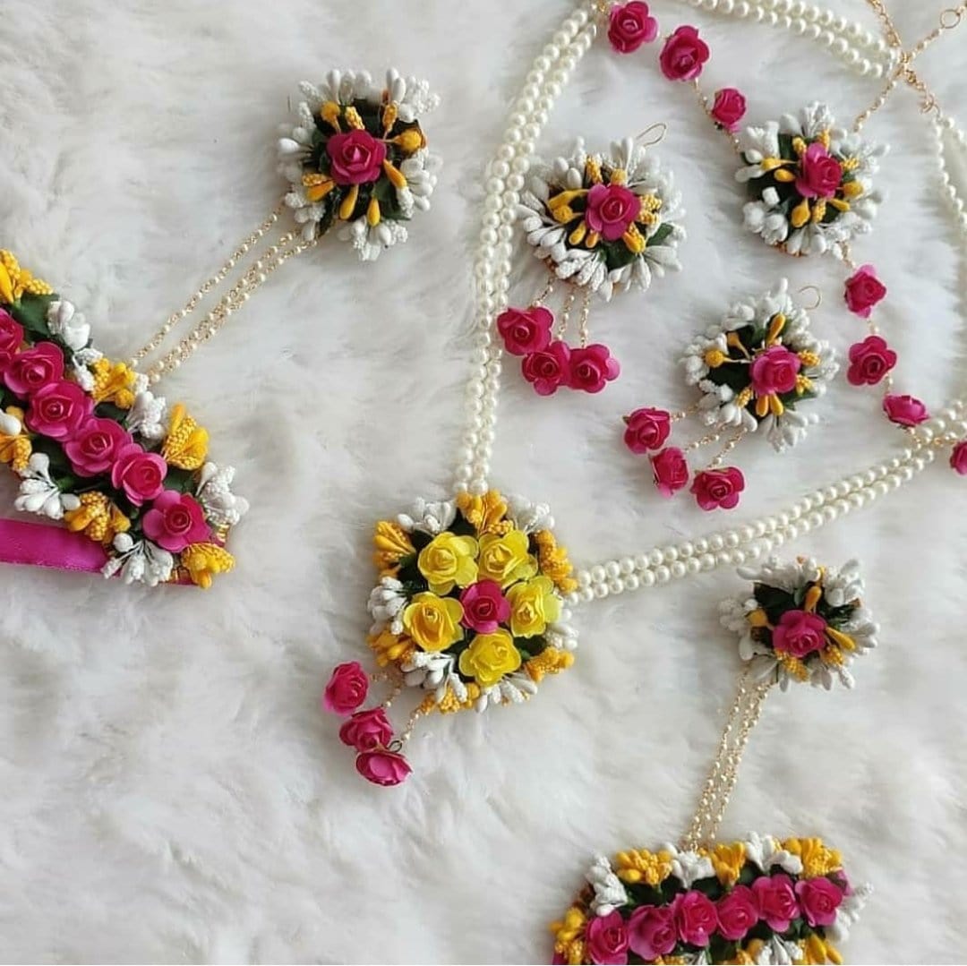 Diwali jewellery set/Flower jewellery.