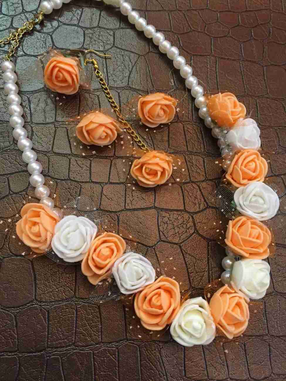 Lamansh Necklace, Earrings & Maangtika set 1 Necklace, 2 Earrings,1 Maangtika & 1 Ring set / Orange-White LAMANSH® Designer Floral Jewellery Set for Women & Girls / Haldi Set