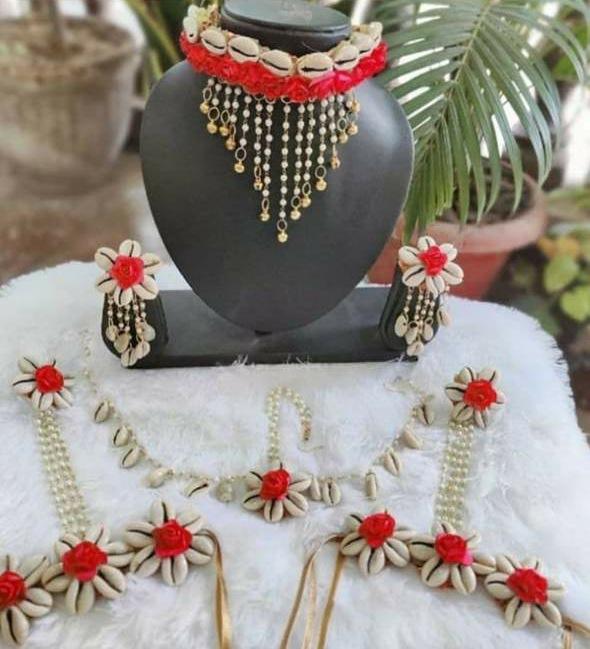 LAMANSH Necklace, Maangtika, Earrings Ring & Bracelet set White-Red / Standard / Shells 🐚 Style Lamansh® Flower Jewellery Set With Shells Jewellery set Maangtika & Earrings set