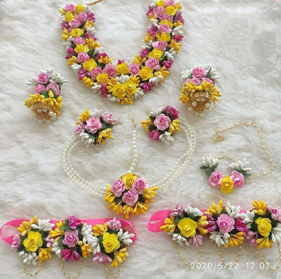 Flower jewellery with Nath / Nose ring set