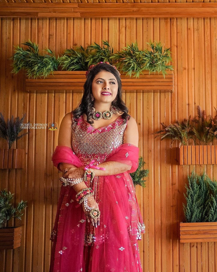 LAMANSH® Bridal Dry Flower Jewellery set with Tiara Best for