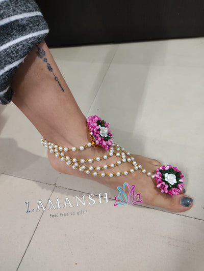 LAMANSH Pink - White / Artificial Flowers / 2 LAMANSH® (Set of 2) White & Pink Floral Anklets (Payal) Set / Bridal Set for Haldi Ceremony / Accessories set