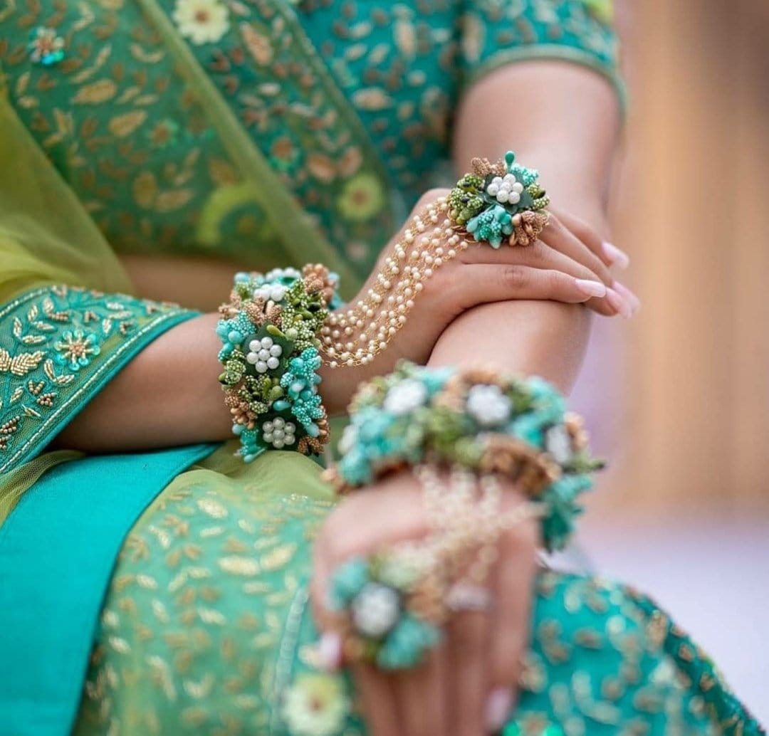 Lamansh Ring Set Green-Golden / Fabric / Haldi ,Wedding,Engagement Lamansh™ Floral Ring Bracelet Set for Engagement / Haldi / Floral Accessories set