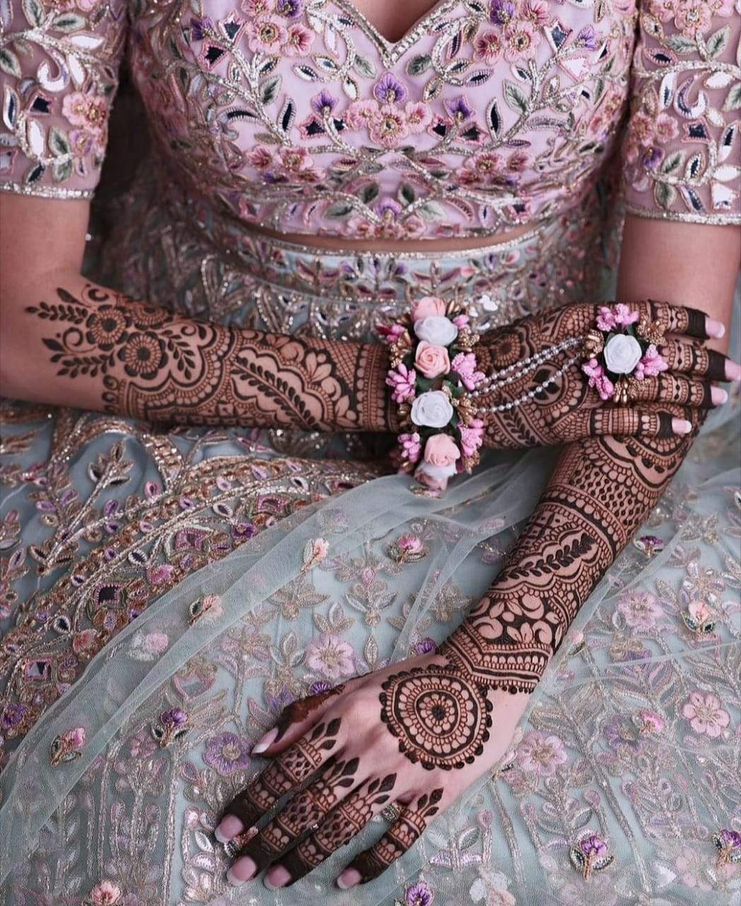 Lamansh Ring Set Pink Peach White / Artificial flowers / Haldi ,Wedding,Engagement Lamansh™ Floral Ring Bracelet Set for Engagement with Maangtika & Earrings / Haldi / Floral Accessories set