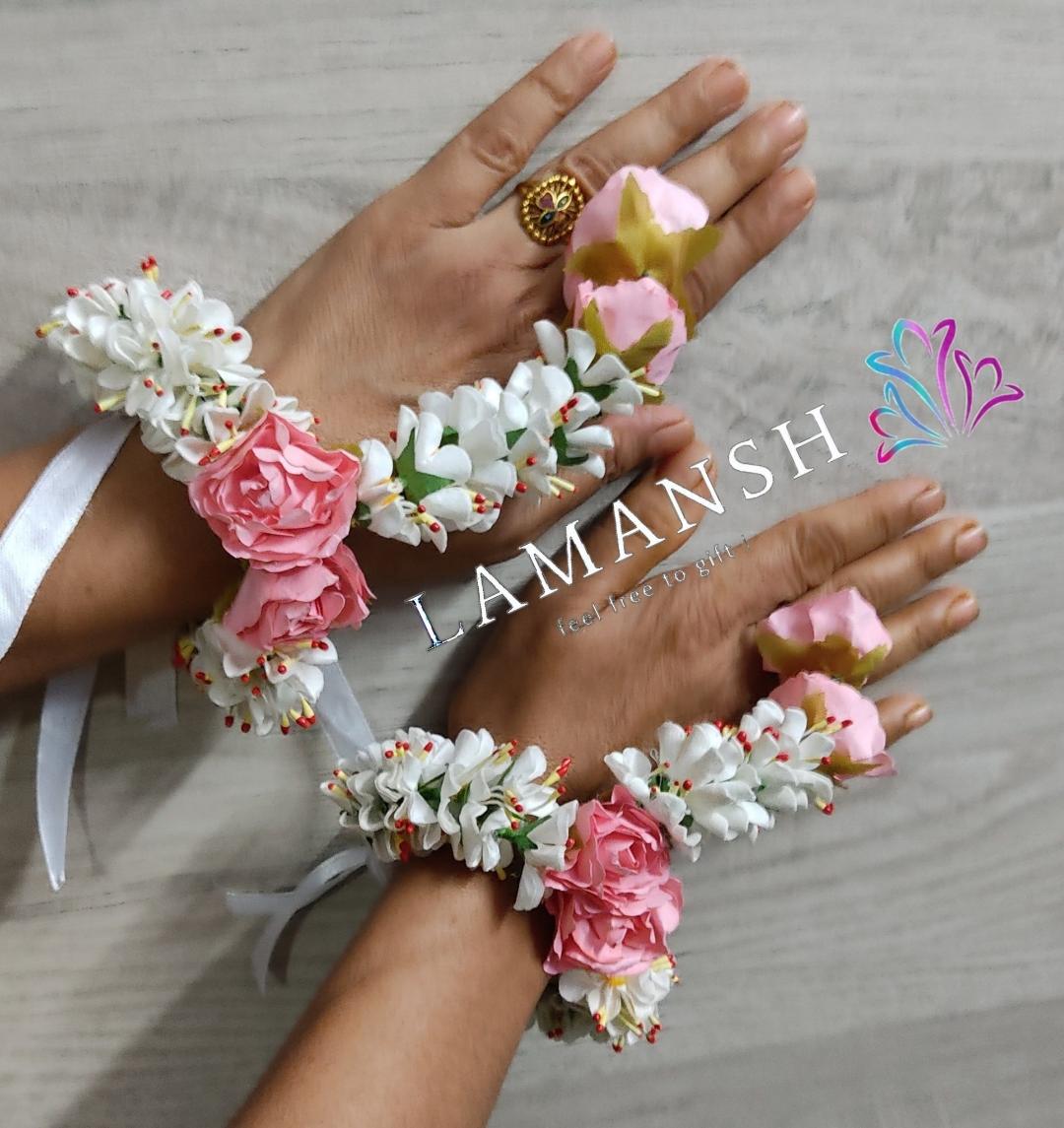 Lamansh Ring Set White - Pink / Artificial flowers / Haldi ,Wedding, Engagement Lamansh™ Floral Ring Bracelet Set for Engagement / Haldi / Floral Accessories set