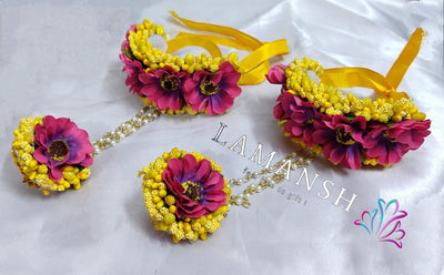 Lamansh Ring Set Yellow-Pink / Fabric / Haldi ,Wedding,Engagement Lamansh™ Floral Ring Bracelet Set for Engagement / Haldi / Floral Accessories set
