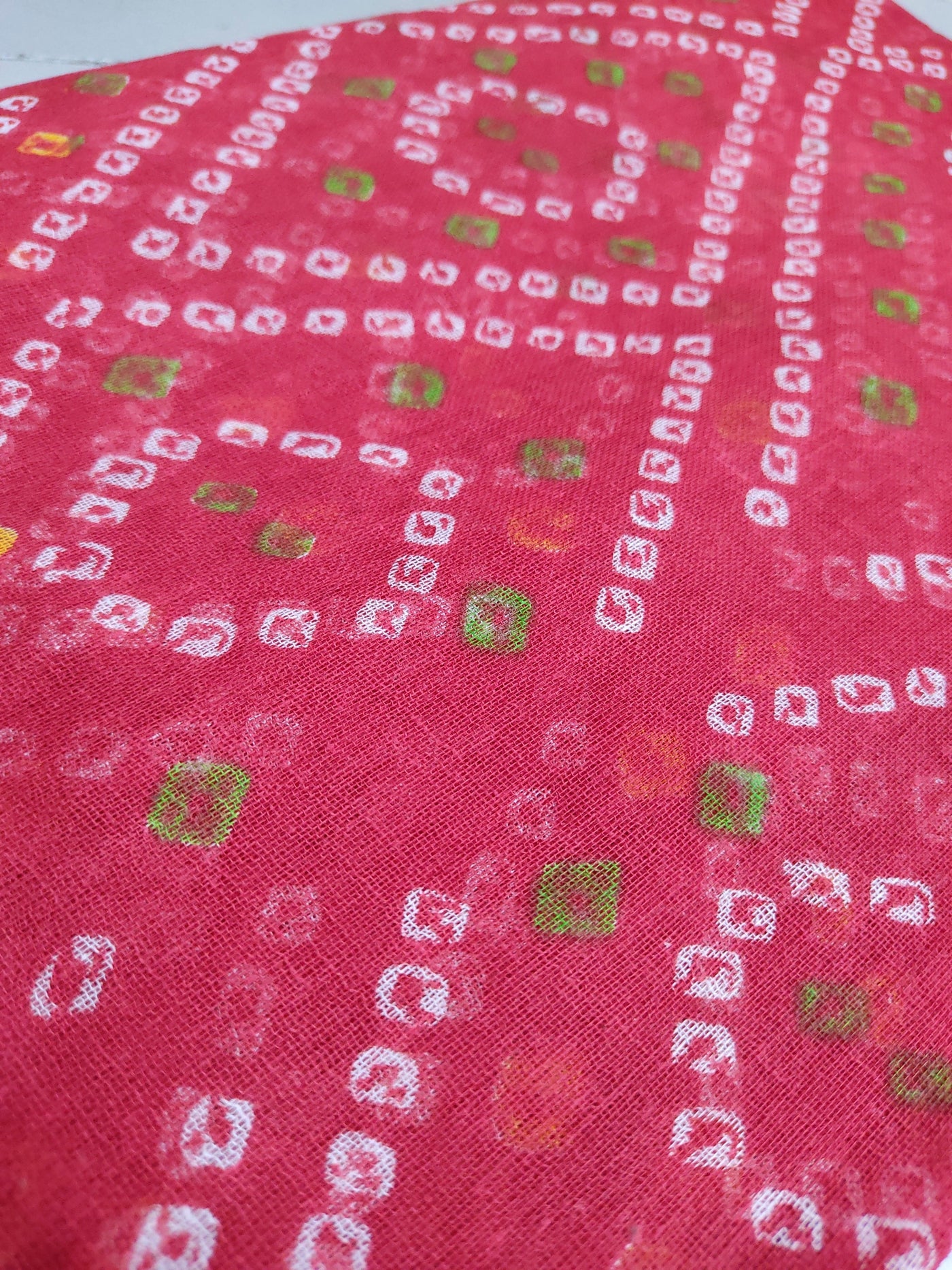 Lamansh Safa cloth LAMANSH® Red Chunri Safa Cloth for Barati's & Guests Welcome | Safa Kapda for Tying Turban's in Rajasthani , Mewari & Indian Weddings (7.28 Metres * 0.65 Metre)