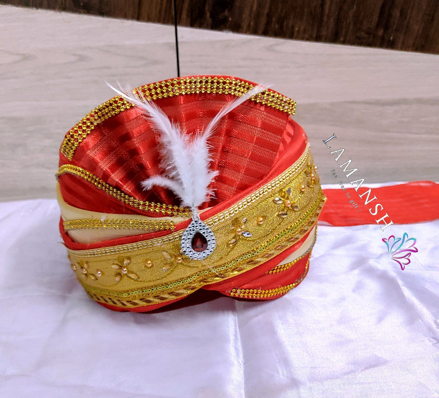 LAMANSH safa pagdi Pack of 20 LAMANSH (Pack of 20) Red Designer Groom Readymade Safa Pagdi For wedding / Wedding Turban with Brooch & Feather