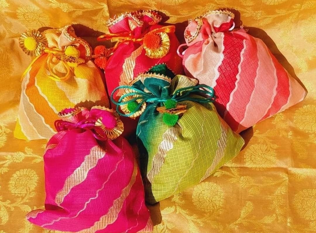 LAMANSH ® Women's Potli Bag LAMANSH® 7*9 inch Gota Zari work Designer Printed Potli bags for Giveaways 🎁 & Favours / Shagun Pouch Return Gifts for Haldi mehendi roka wedding