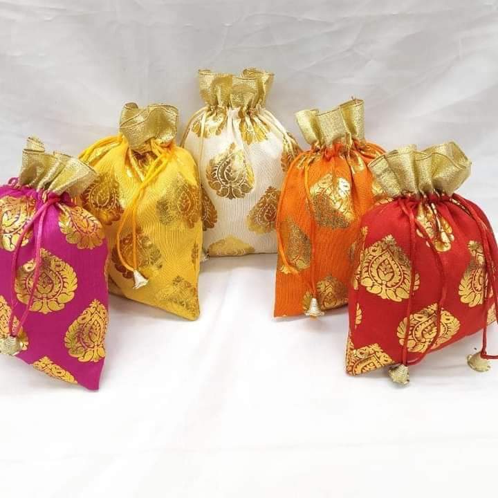 LAMANSH ® Women's Potli Bag LAMANSH® (7*9inch) Pack of 25 Printed Potli bags for Giveaways / Return Gifts 🎁 Favours for guests / wedding favors for guests