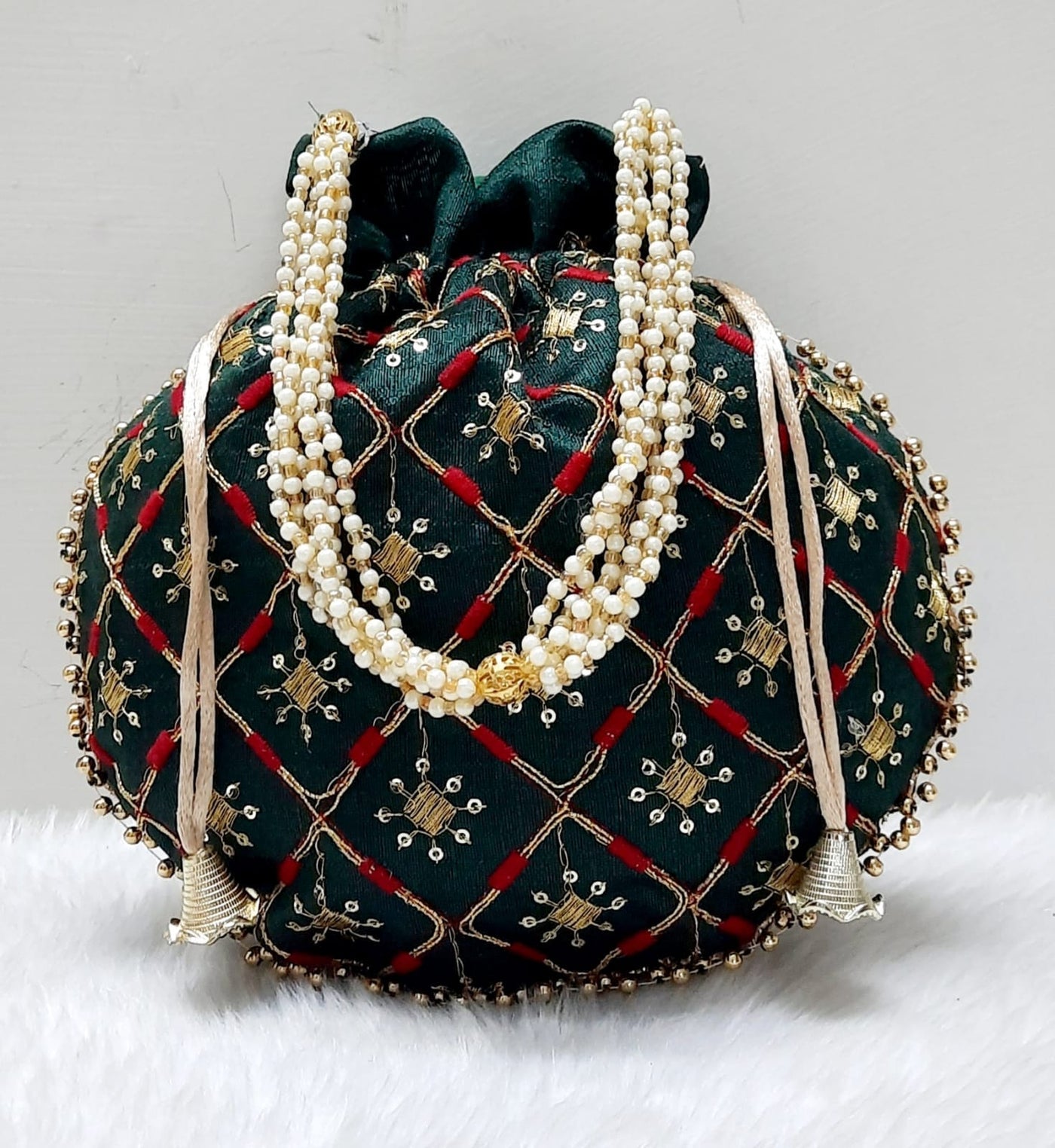 LAMANSH ® Women's Potli Bag Pack of 1 LAMANSH® Sequins Embroidery Mix Color Potli bags for women / Traditional Wedding Return Gifts