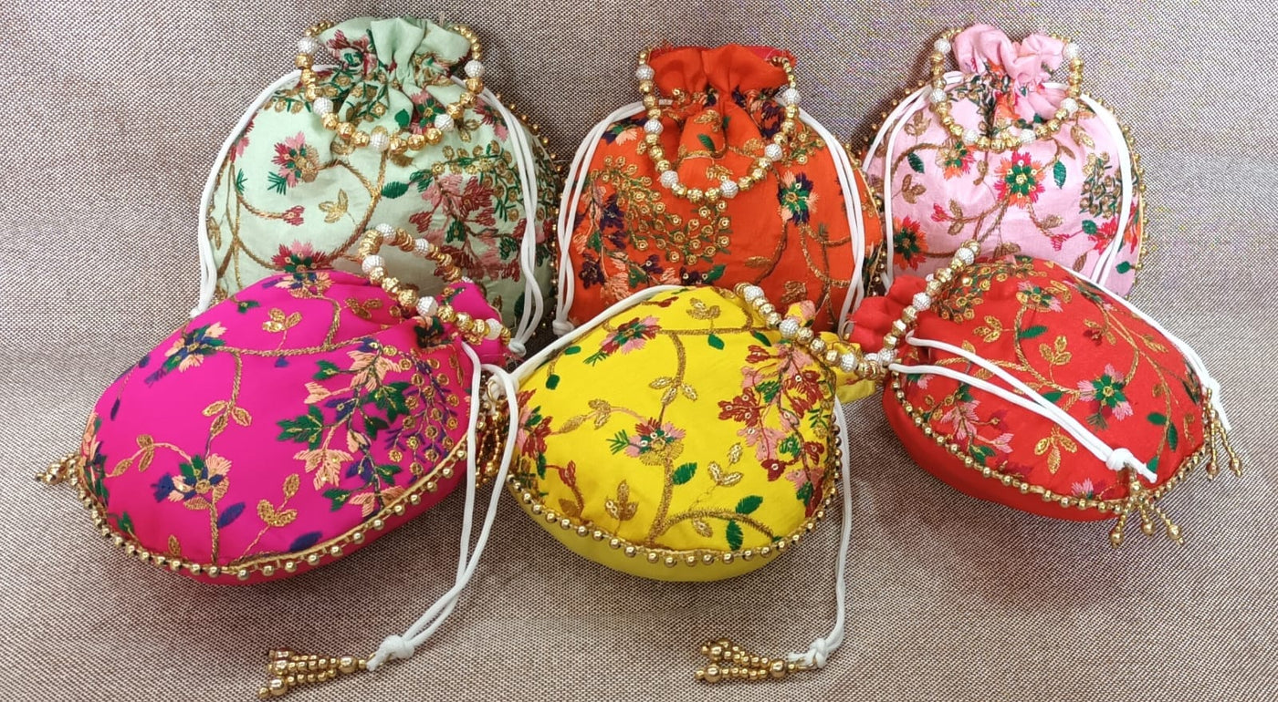 Indian Traditional Purse, Wedding Clutches, Bridal Designer Handbags, |  Cartera