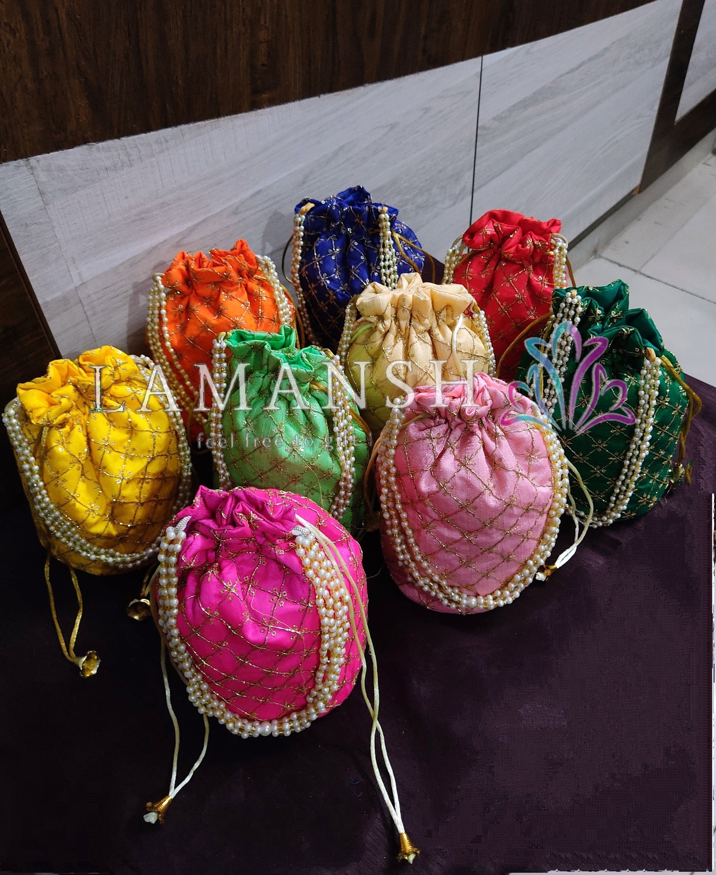 LAMANSH ® Women's Potli Bag Pack of 20 LAMANSH® Pack of 20 Embroidered Women's Potli Bag / Ethnic Potli Bags Purse for Giveaways & Weddings Favours