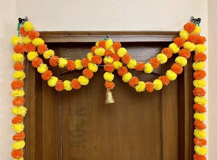 LAMANSH ® Yellow & Orange LAMANSH Pack of 5 hangings Artificial Marigold Fluffy Flowers Garlands Door Toran /Door Hangings (Yellow & Dark Orange)