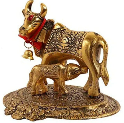 Golden cow For Gifting purpose / Cow Showpiece For Car,Home Decor / Kam denu Cow 