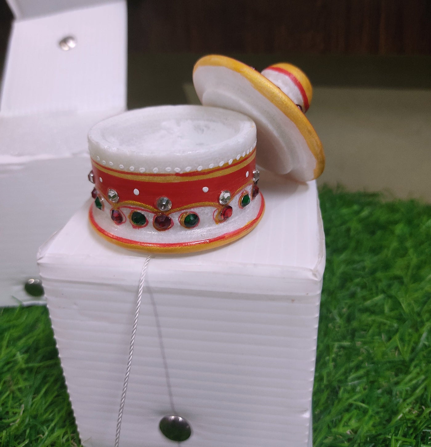 New Jaipur Handicraft Kumkum box Multicolor / Marble / Standard LAMANSH® Pack of 25 Marble Dabbi / Kumkum Box / Sindoor Dani / Roli Box / Marble Box / Sindoor Box 🎁 / Best for indian wedding return gifts 🎁