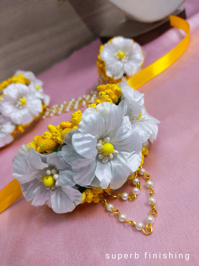 New Jaipur Handicraft Necklace ,Earring, Maangtika & Bracelet Set White - Yellow / Stamdard / Bridal Look Lamansh® 🌺🌷 Special White Floral Jewellery Set for Bride / Flower set